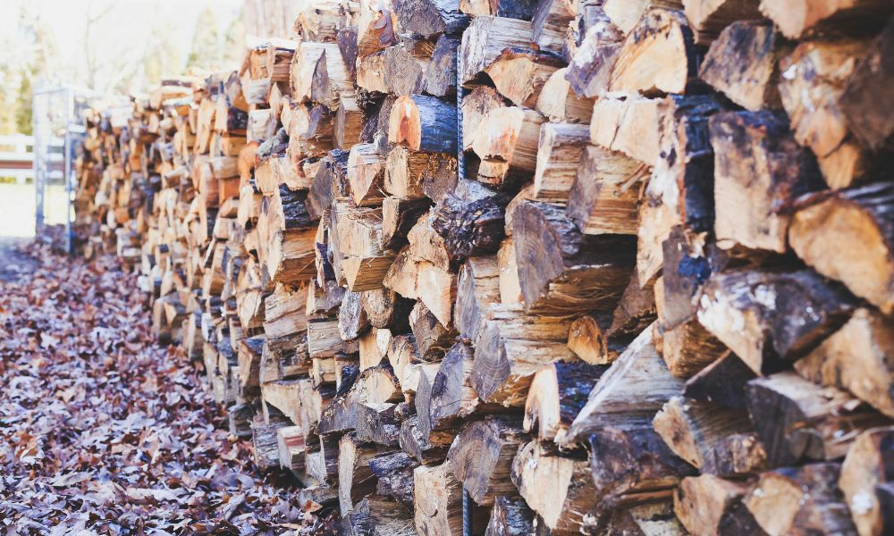 Fast and Local Firewood Delivery Denver for Indoor and Outdoor Use